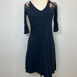 Johnny Was L. A. Black V-Neck Floral Embroidered Sz S 3/4 Sleeves Midi Dress